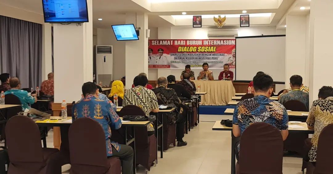 Plt Kadisnakertrans Farid: Kolaborasi Tripartit memecahkan isu ketenagakerjaan