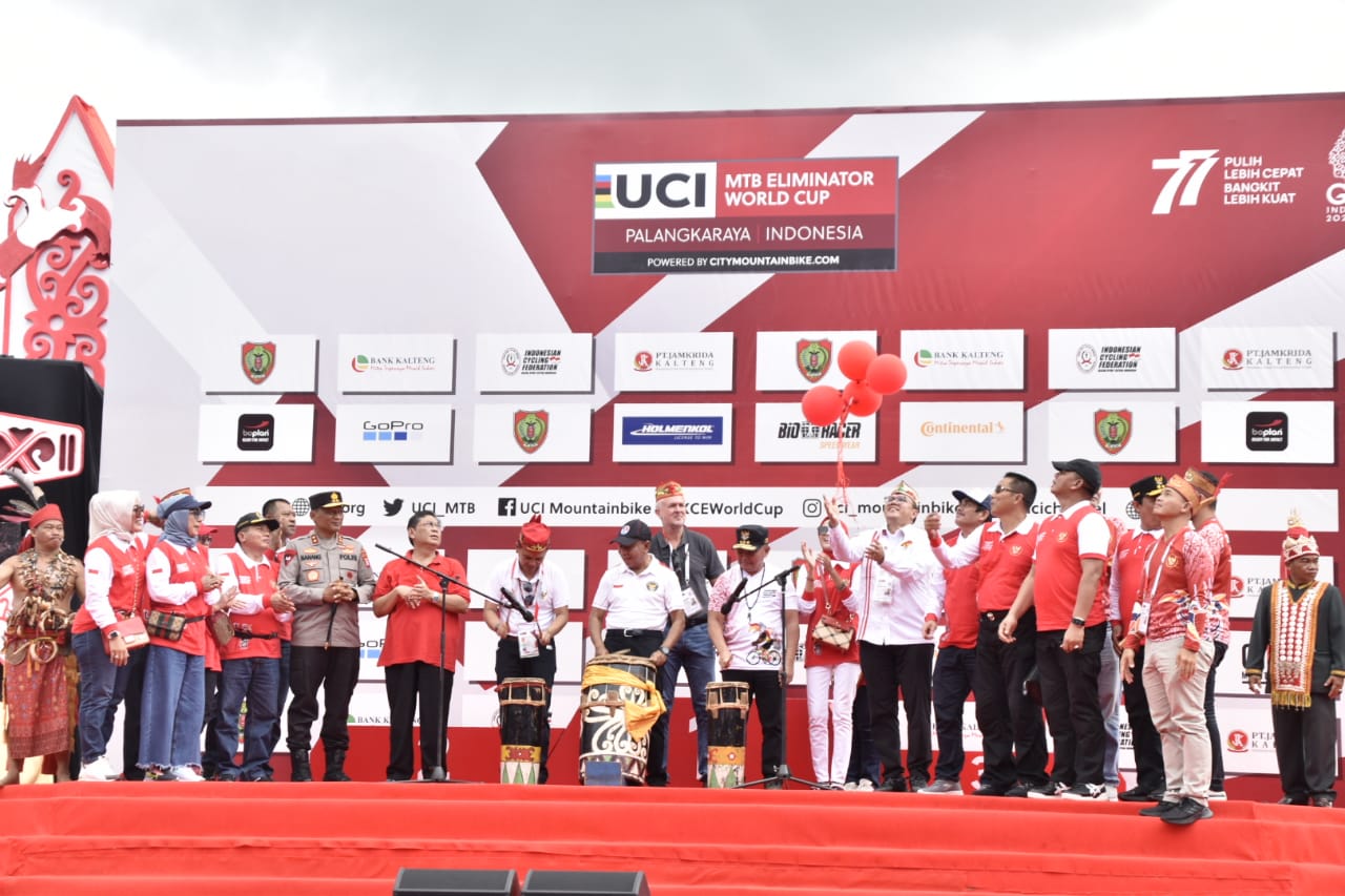 Kejuaraan Balap Sepeda Gunung UCI Resmi Dibuka