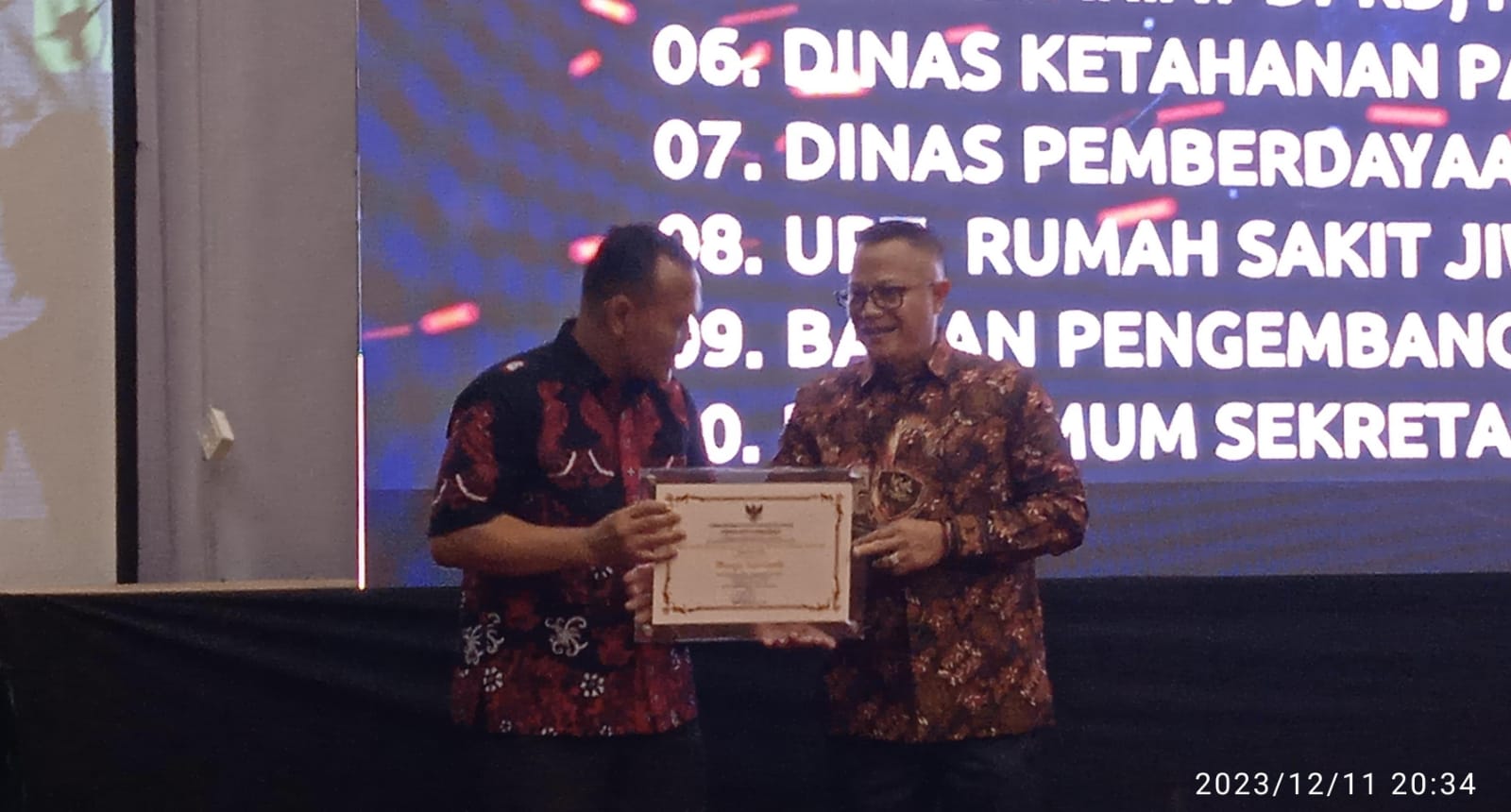 Dinas PMD Kalteng Menuju Informatif Keterbukaan Informasi Publik 82,80