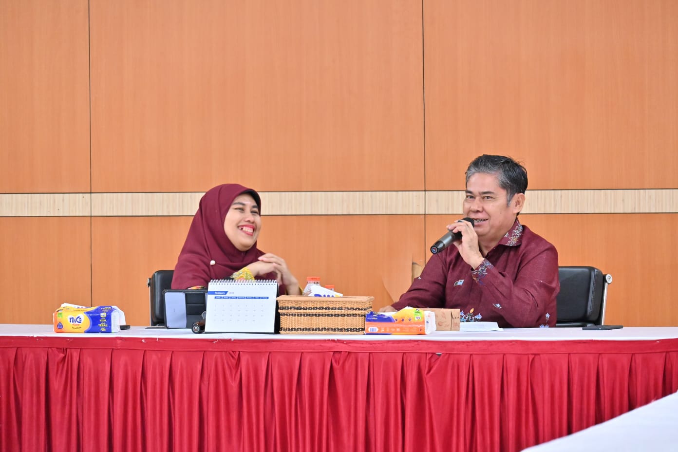 Sekolah Gratis di Kalteng Dikaji DPR RI