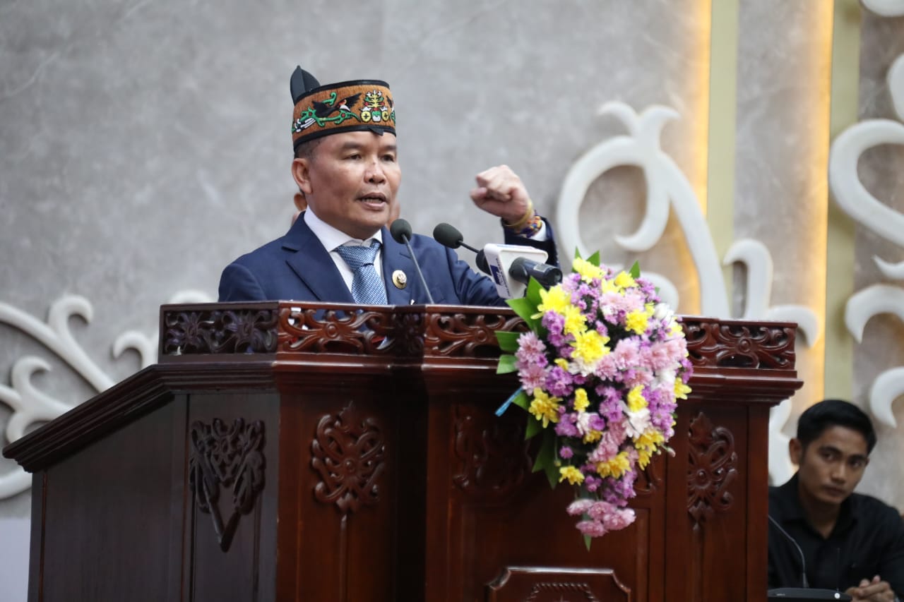Rapat Paripurna DPRD, Gubernur Kalteng Ungkap Program 100 Hari Kerja