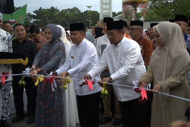 Gubernur Kalteng Resmi Buka National Halal Fair 2025