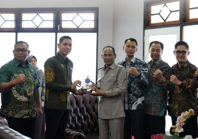 DPRD Kalteng Gelar Rapat Kerja dengan BNN Bahas Rehabilitasi Narkoba