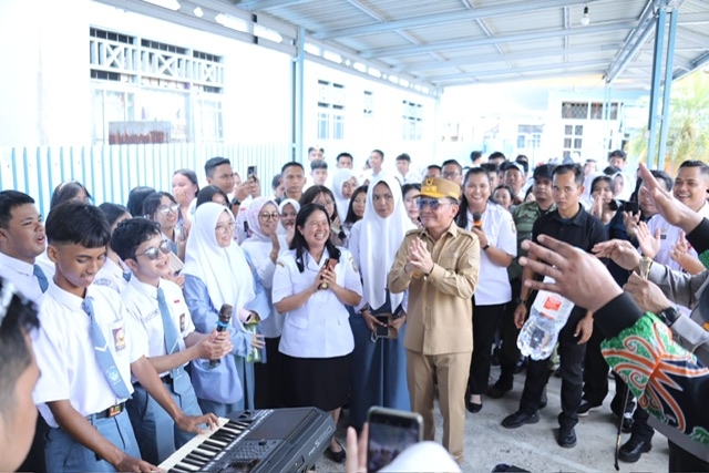 Gubernur Kalteng Motivasi Pelajar SMA Negeri 1 Kuala Kapuas