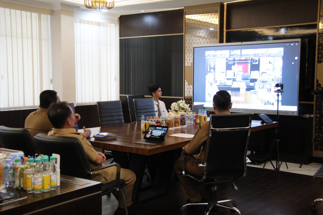 Pemprov Kalteng Perkuat Pendidikan Karakter Melalui Program “Pak Agustiar Mengajar