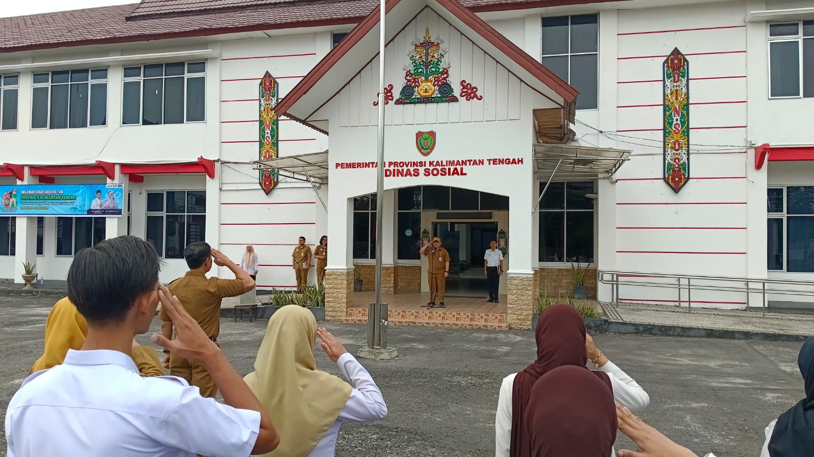 Dinsos Kalteng Teguhkan Semangat Rakyat dalam Upacara Harkitnas ke-117