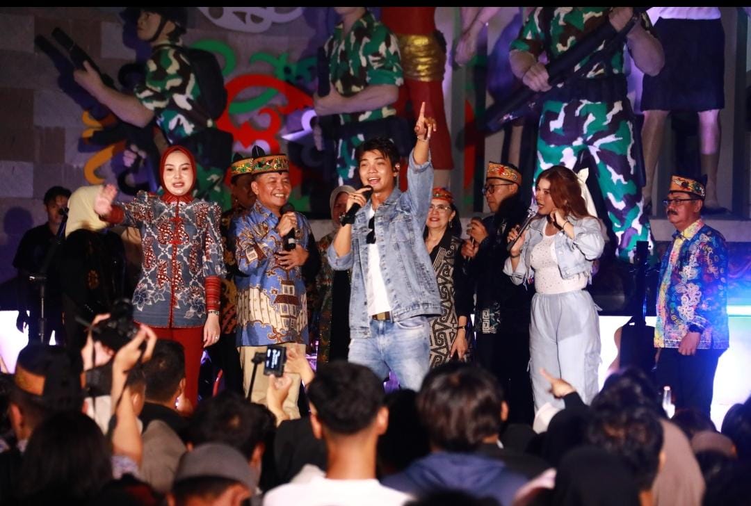 Gubernur Kalteng Luncurkan Car Free Night Huma Betang