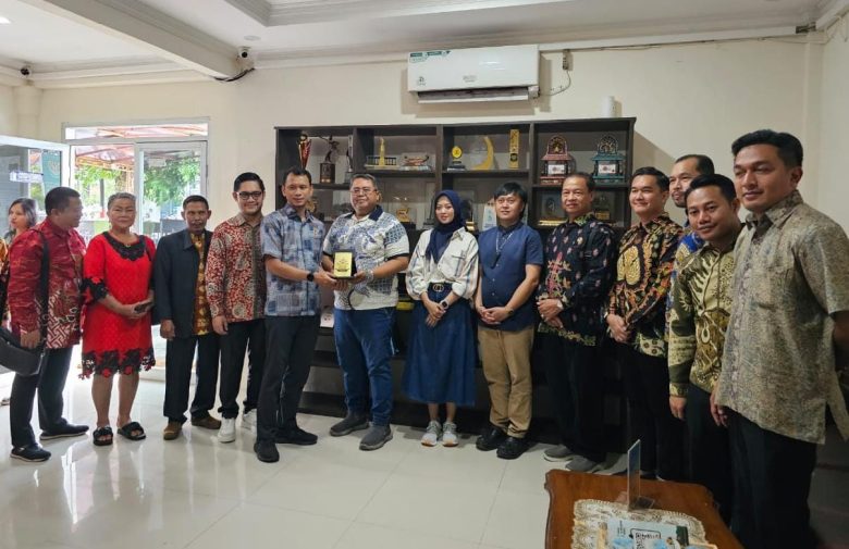 Komisi III DPRD Kalteng Pelajari Strategi Pengembangan Pariwisata dan Konten Kreator 