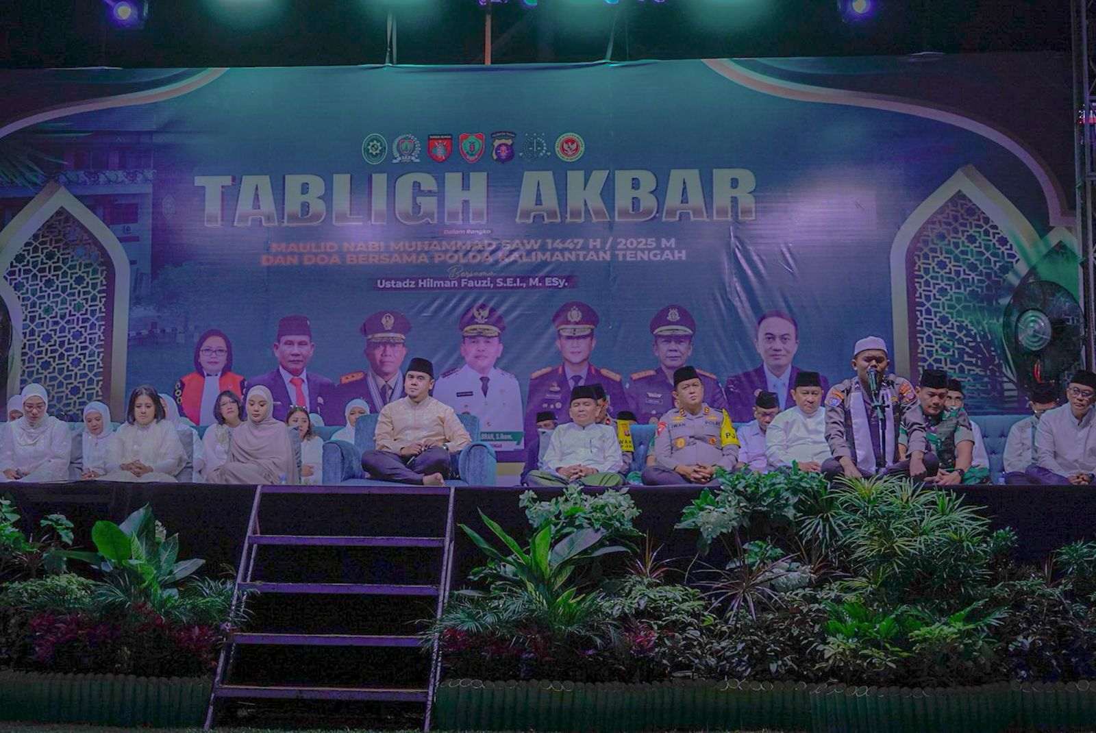 Gubernur Agustiar Ajak Masyarakat Teladani Akhlak Nabi untuk Jaga Persatuan