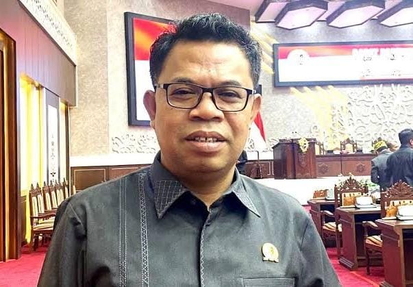 DPRD Kalteng Desak Perbaikan Jalan Strategis Sampit–Bagendang