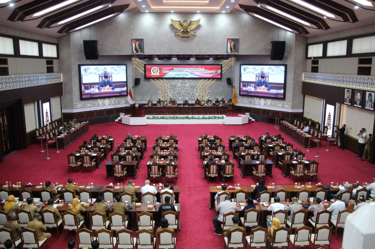 Pemprov dan DPRD Kalteng Bahas Raperda APBD 2026