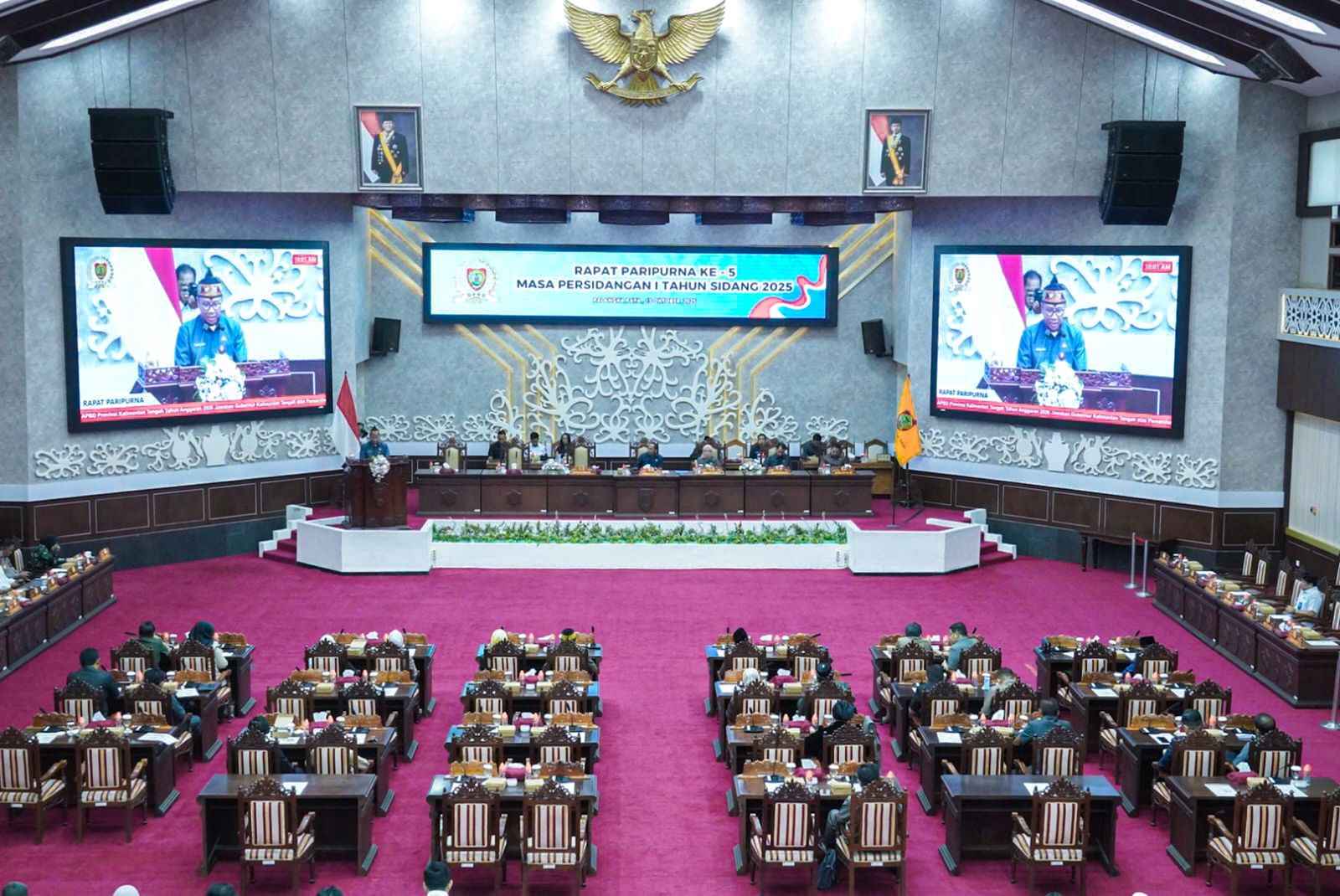 DPRD Kalteng Dengarkan Jawaban Pemerintah Soal APBD 2026