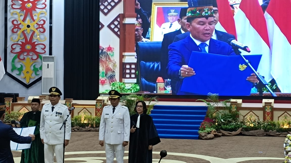 Gubernur Agustiar Tekankan Ketulusan Pelayanan Usai Lantik Bupati Barito Utara