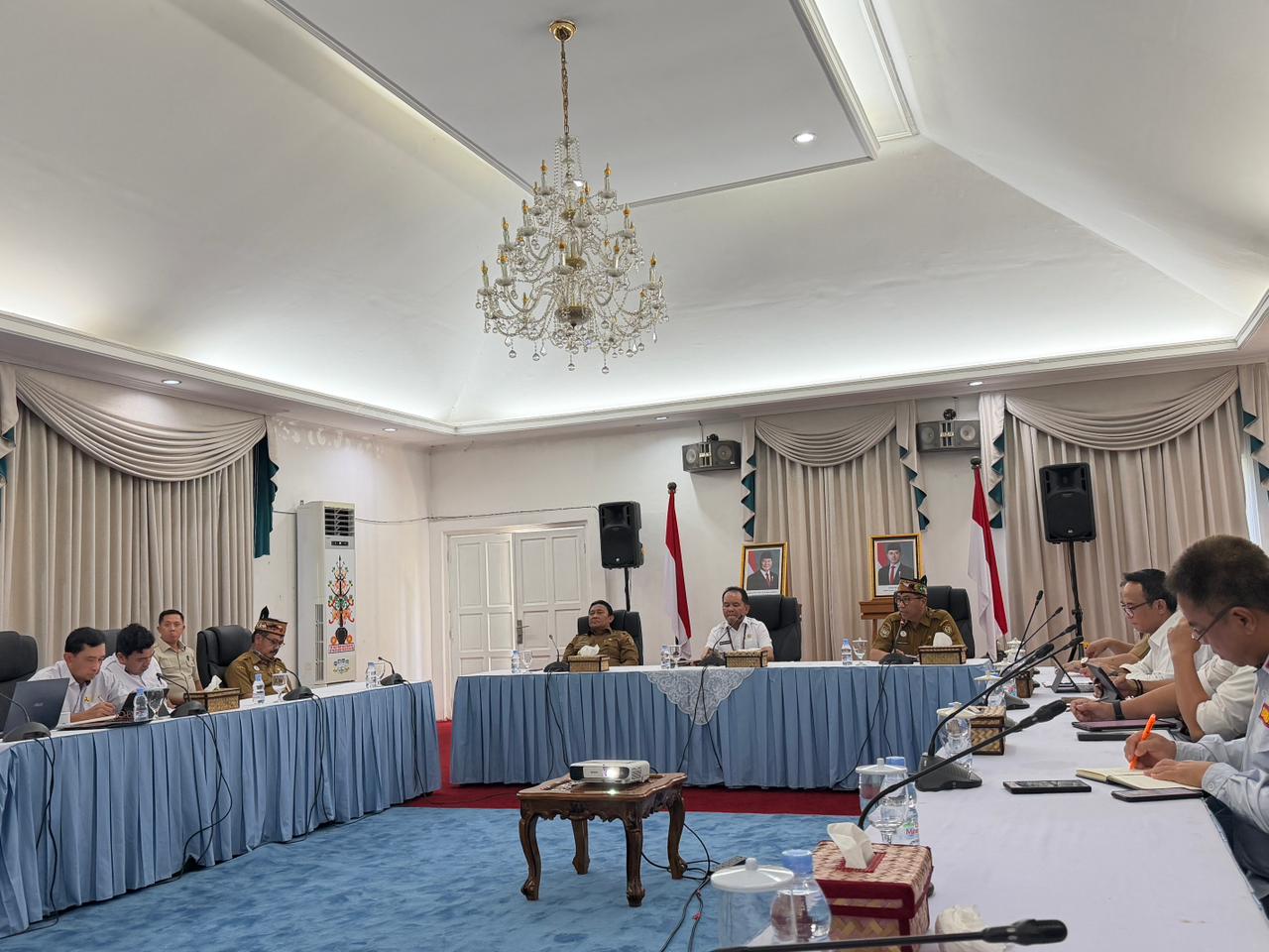 Infrastruktur Jalan Jadi Sorotan, Gubernur Kalteng Panggil Seluruh Balai Teknis PUPR