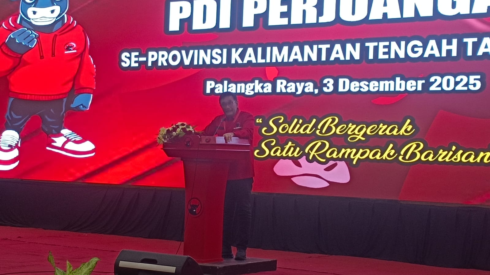 Djarot Sebut Gubernur Agustiar Sabran Berbakat Jadi Stand-up Comedy