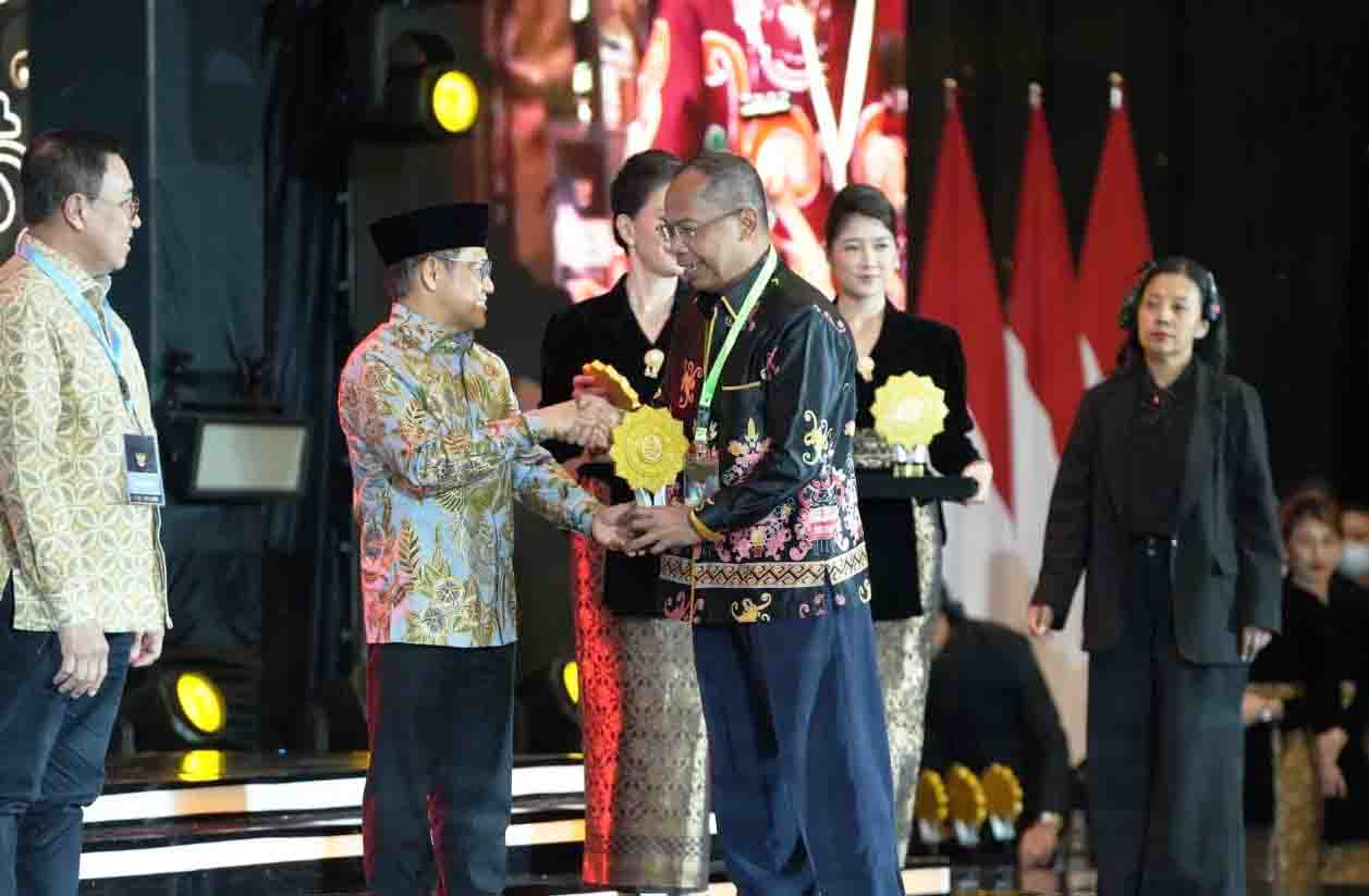 Kalteng Sabet UHC Award 2026, Gubernur Tegaskan Pemerintah Hadir Lindungi Warga dari Risiko Sakit
