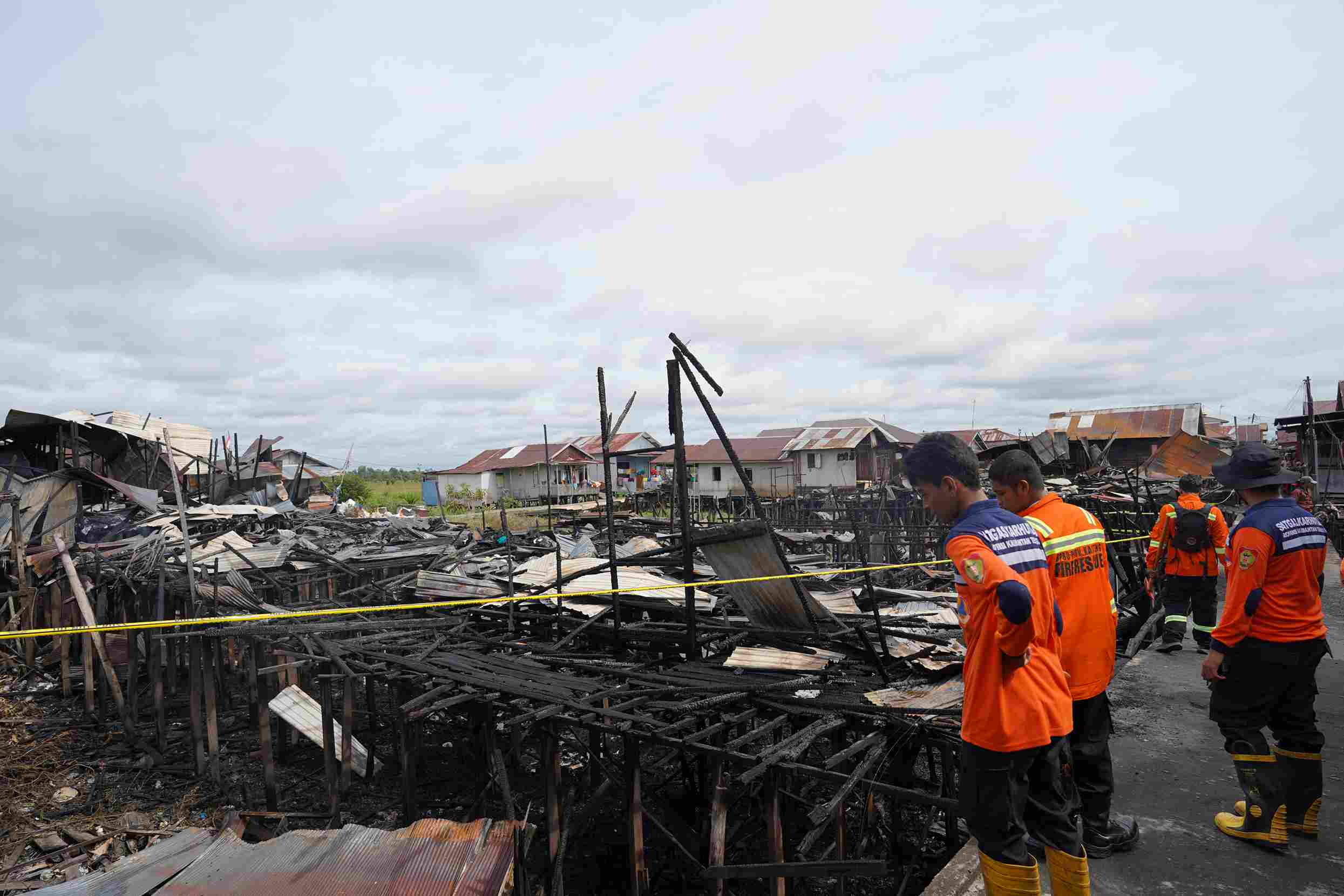 Pemprov Kalteng Bergerak Cepat Tangani Kebakaran Mendawai Sosial, Fokuskan Pengungsian dan Logistik Warga