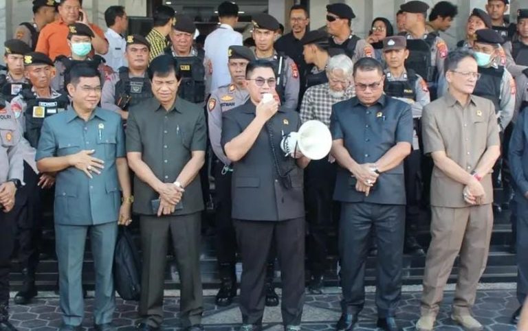 DPRD Kalteng Terima Aspirasi Aliansi Masyarakat Peduli Demokrasi