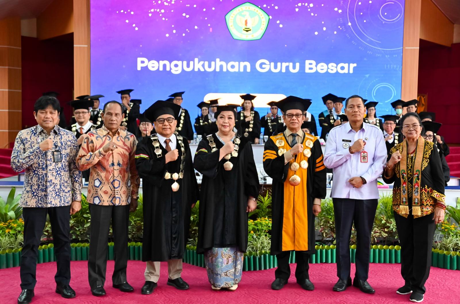 UPR Kukuhkan Guru Besar Agribisnis, Dorong Strategi Pertanian Berkelanjutan di Lahan Gambut