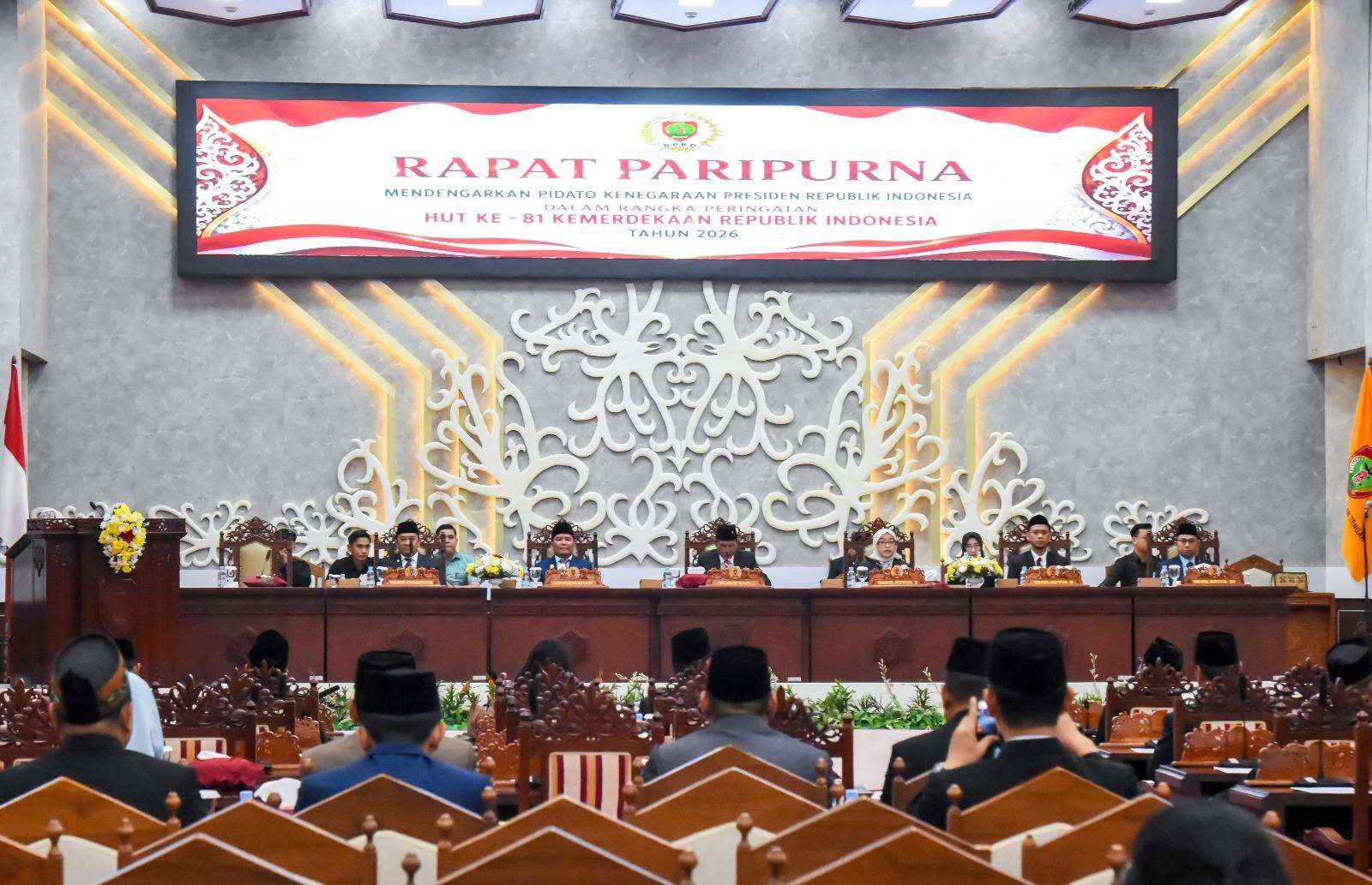 Gubernur Agustiar Hadiri Rapur Pidato Kenegaraan HUT Ke-81 RI
