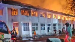 Dini Hari Mencekam, Gedung Biro Kesra Pemprov Kalteng Dilalap Api