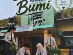 HUT SMA Negeri 1 Palangka Raya, Sekolah Luncurkan Buku Antologi