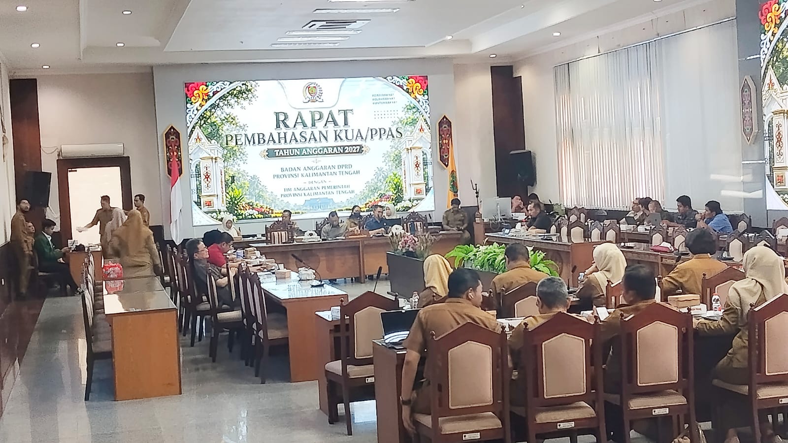 Bahas KUA-PPAS 2027, Banggar DPRD Kalteng Optimalkan PAD
