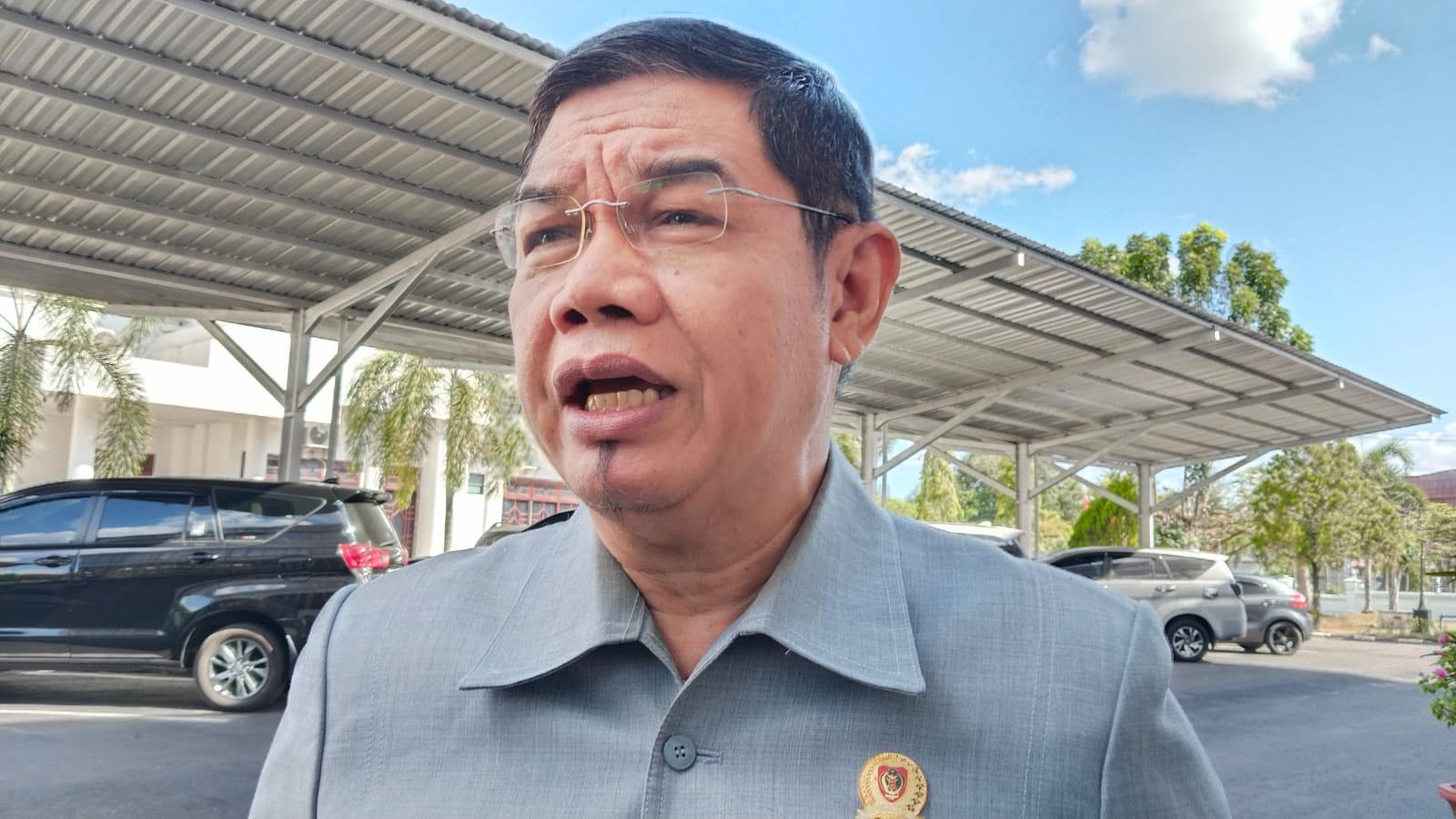 Banggar Dorong Pendapatan Bank Kalteng Naik 100 Miliar 2027